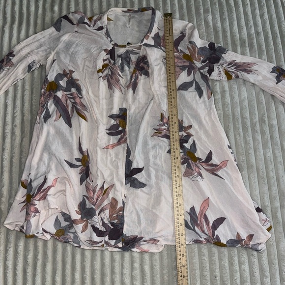 Free People Blush and White Dress  XS Floral Flowy - Picture 5 of 8
